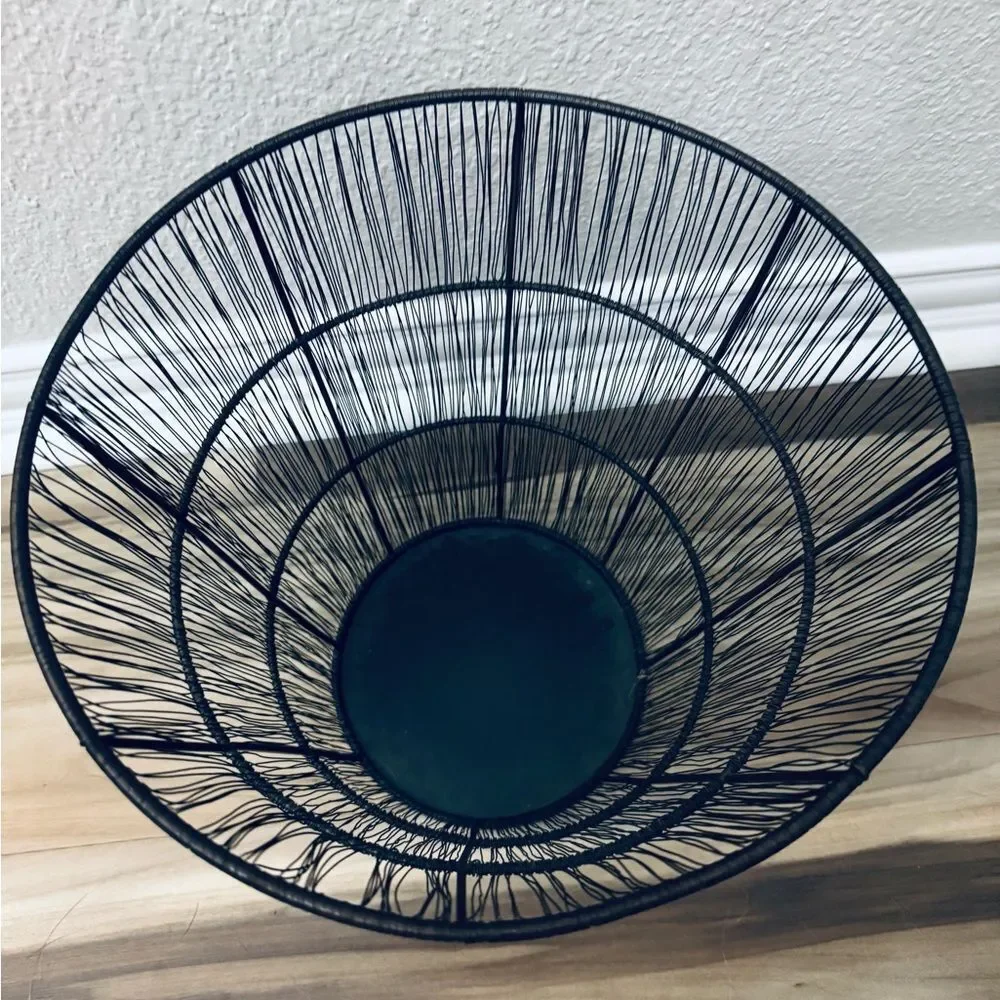 Metal Wire Rustic Basket or Trash Can